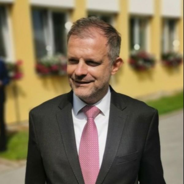 mr.sc. Igor Ljubi, dipl.ing.el.