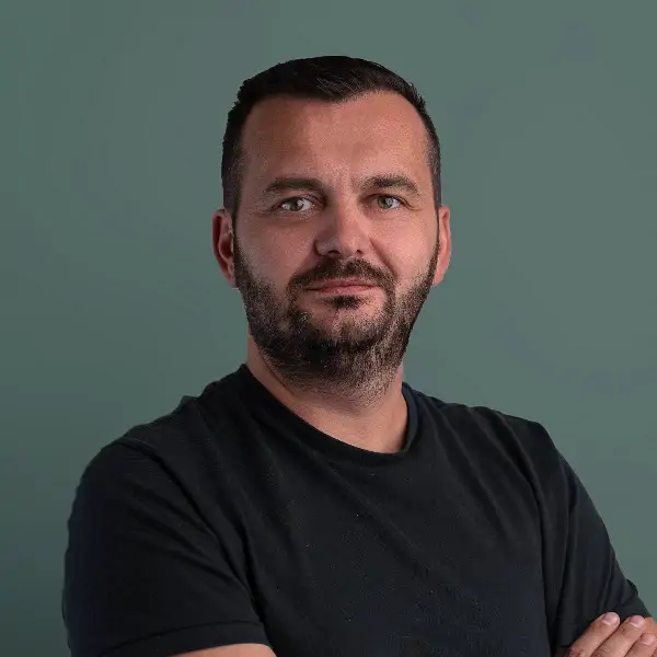 Dino Selimbašić
